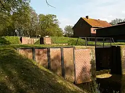Koppelschleuse des Ems-Vechte-Kanals in die Vechte in Nordhorn