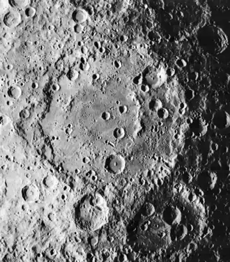 Korolev (Bild von Lunar Orbiter 1)