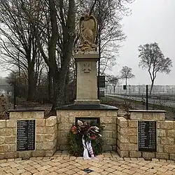 Kriegerdenkmal in Höne