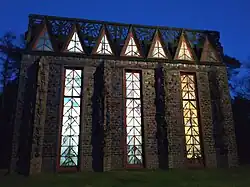 Kunsttempel bei Nacht