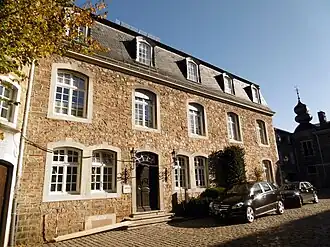 Linker vorderer Flügel