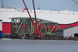 Kurzes (landseitiges) Ende während der Demontage