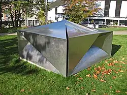 Edelstahlskulptur 11/75