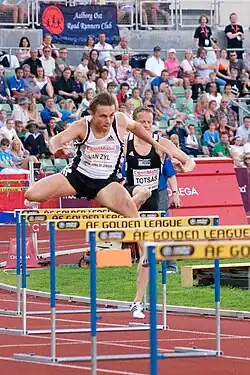 L. J. van Zyl konnte wegen des gedopten Wettbewerbers in diesem Rennen nicht am Halbfinale&nbsp;teilnehmen