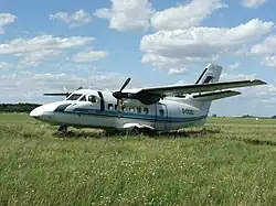 Let L-410 wie sie die Antares Airtransport einst verwendete, aufgenommen rund zwei Jahre nach Betriebseinstellung am Flughafen Bubovice