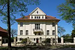 Landhaus Rubinski – Straßenseite (2016)