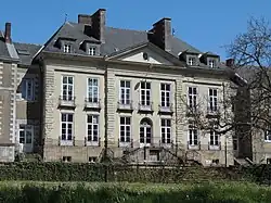 Château: Façade sud-ouest