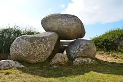 Der Pseudodolmen Pierre au Rey