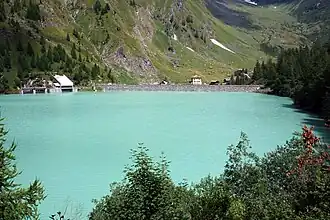 Der Lago Alpe dei Cavalli ist der größte See des Tals