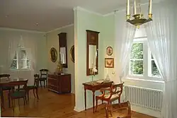 Das Wohnzimmer im Stil des Biedermeier