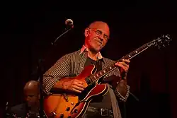 Larry Carlton, 2013