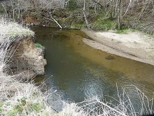 Der Lavaud flussaufwärts von Gengireau an der Grenze zu Sarrazac