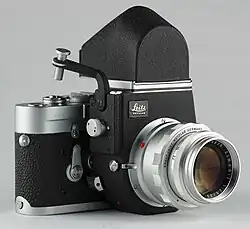 Leica M3 mit angesetztem Visoflex III und 90&nbsp;mm f2.8 Objektiv