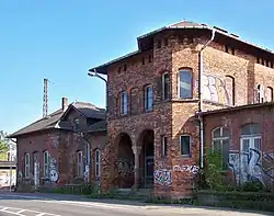Bahnhof Leipzig-Leutzsch, ehemaliges Empfangsgebäude (2009)