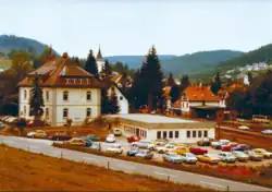 Der Bahnhof Lenzkirch hinter dem Firmensitz von Testo (1971)