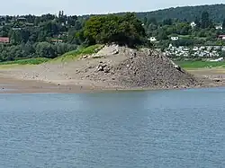 Bei Niedrigwasser (Oktober 2008)