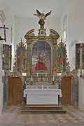 Hauptaltar im Chorraum