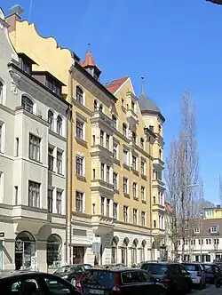 Fassade zur Daiserstraße