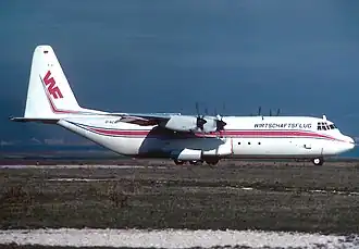 Lockheed L-100-30 der Wirtschaftsflug