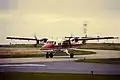 Eine Loganair Twin Otter (G-BGEN) am Stornoway Airport