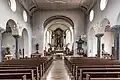 Innenansicht der Kirche mit Blick zum Altarraum