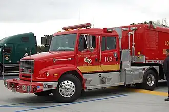 Vom Mercedes-Benz LN abstammendes Fahrerhaus bei einem Freightliner-FL112-Lkw