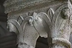 Romanische Kapitelle