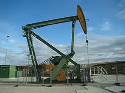 Der Pumpentyp „Mark II“ des texanischen Herstellers Lufkin Industries eignet sich durch seine spezielle Bewegungsgeometrie besonders für hohe Förderraten aus großen Tiefen.