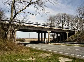 Brücke über die E&nbsp;47 östlich von Rødby, gebaut 1941–1944