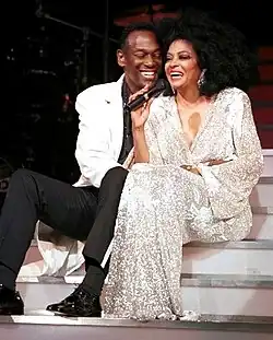 Vandross (links) mit Diana Ross bei einem Auftritt in New York (2000)