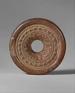 Polierter Ringstein, wohl aus dem Maurya-Reich