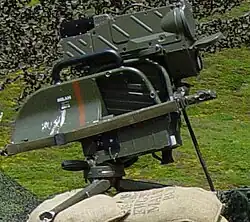 Panzerabwehrsystem MILAN mit Wärmebildgerät MIRA (MILAN InfraRot Adapter) auf einem kleinen Dreibein