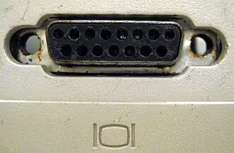 DA-15-Monitoranschluss am Apple&nbsp;Macintosh LC