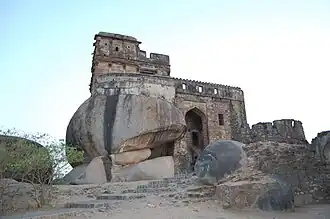 Jabalpur, Madan-Mahal-Fort