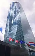 Torre Espacio mit der Botschaft der Niederlande in Madrid