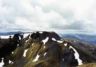 Blick vom Càrn Eighe zum Mam Sodhail