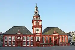 Altes Rathaus und St. Sebastian-Kirche