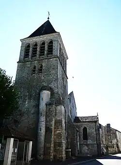 Die Kirche Saint-Laurent in Mareuil