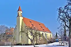 Das Kloster Söflingen mit seiner weiten Anlage wird am Ende von Ulm auf dem Radweg sichtbar.
