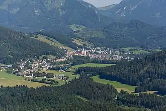 Mariazell von der Gemeindealpe aus gesehen