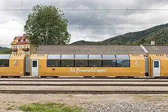 Panoramawagen im Bahnhof Mariazell