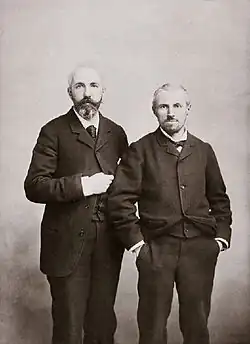 Zeitgenössische Fotografie: Martial Caillebotte links, Gustave Caillebotte rechts