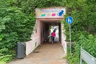 Mauseloch Flensburg nach der Neugestaltung des Künstlers Sven Schmidt 2017 (Ostseite)