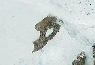 Sverdrup-Kanal zwischen Meighen Island (Mitte) und Axel Heiberg Island (rechts unten)