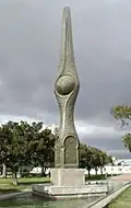 „Menschenrechte“ aus Bronze 1997 (14 Meter) in Tunis