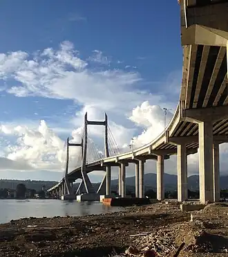 Merah-Putih-Brücke