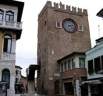 Torre dell’Orologio (Uhrenturm)