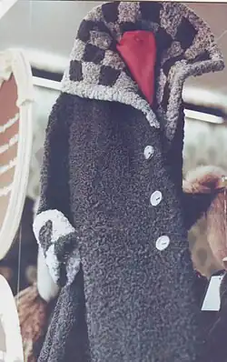 Bessarabisch-Lamm-Mantel (etwa 1977)