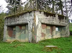 Maschinen­gewehr­bunker Raten