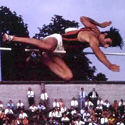 Michel Portmann Gruppe&nbsp;B / 2,06&nbsp;m